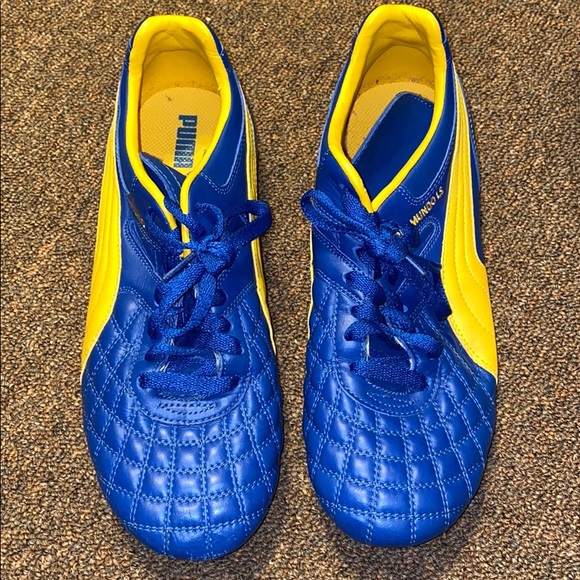 Puma Other - Puma Soccer Sneakers